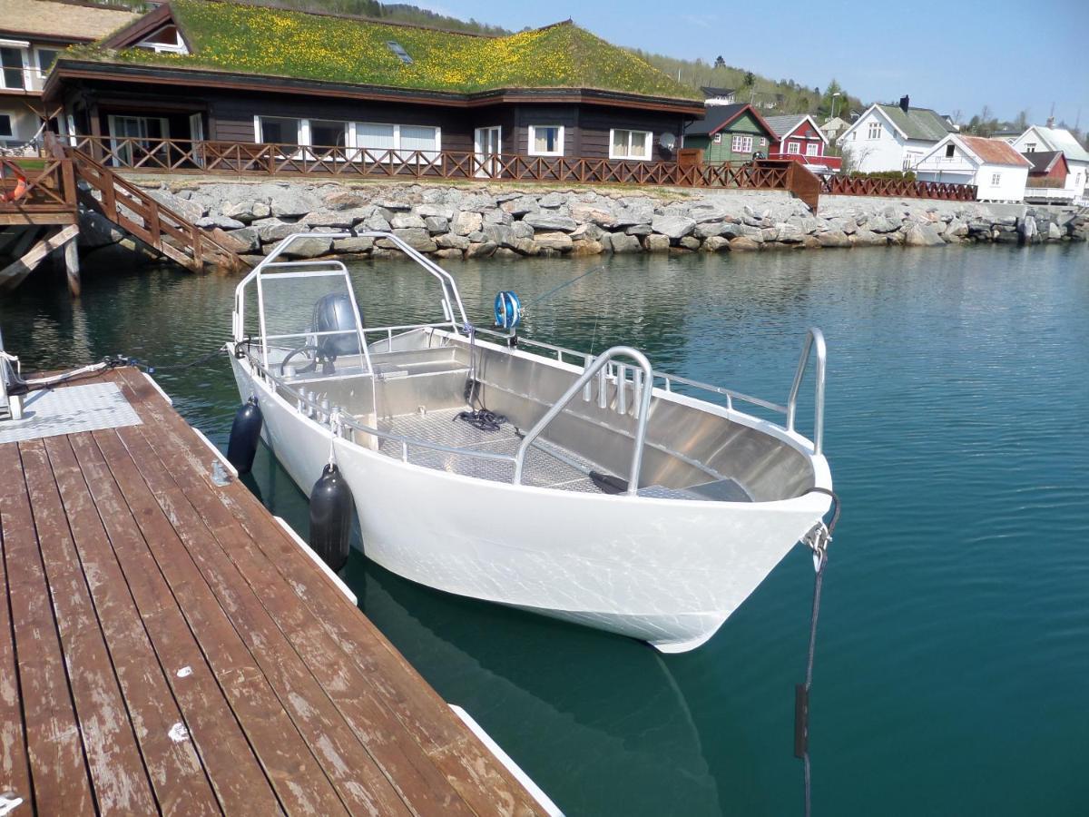 Solstrand Fjord Holiday Eidsvåg Екстериор снимка