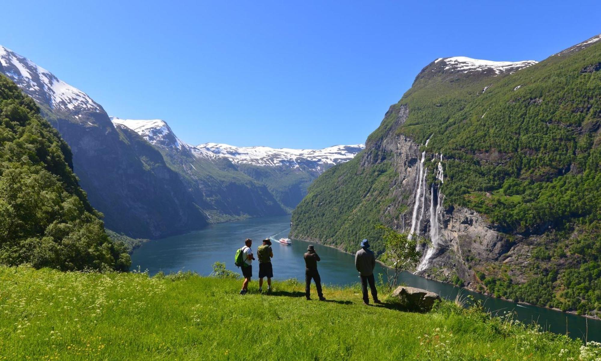 Solstrand Fjord Holiday Eidsvåg Екстериор снимка